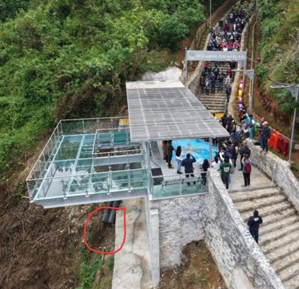 Exponen presunta falla en la base del Mirador de Cristal de Ixtaczoquitlán