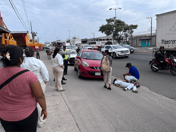 Estudiante de enfermería es atropellada en carretera Veracruz-Xalapa