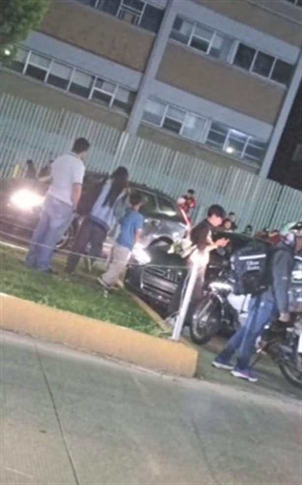 Automovilista arrolla a motociclista y es detenido tras persecución en Xalapa