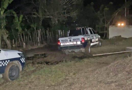 Hallan cadáver en camino vecinal de Tlapacoyan con signos de tortura