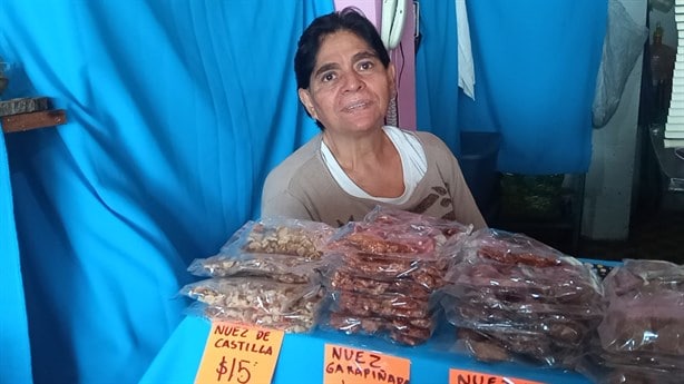 ¿Ya los probaste?: en esta dulcería de Xalapa, los garapiñados están ¡para chuparse los dedos!  (+VIDEO)