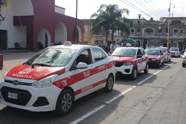 Taxistas de Misantla implementarán el Sistema Satelitaxi en 45 unidades