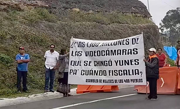 Vuelven Los 400 pueblos; bloquean autopista Gutiérrez Zamora-Tihuatlán