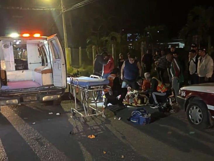 Fuerte accidente en Misantla entre taxi y motocicleta deja un lesionado