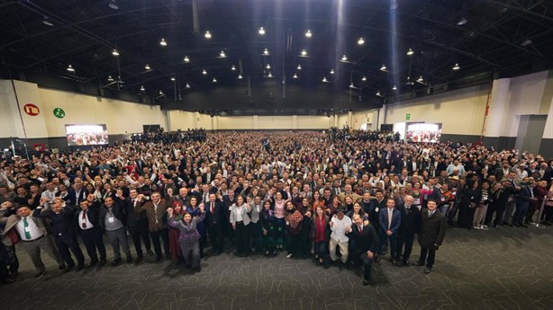 Claudia Sheinbaum encabeza encuentro nacional con alcaldes y gobernadores de todo el país