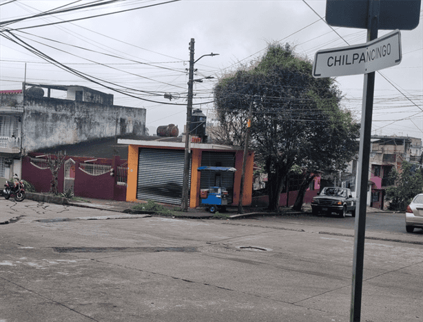 Reportan tope poncha llantas en colonia Progreso en Xalapa; riesgo para automovilistas  