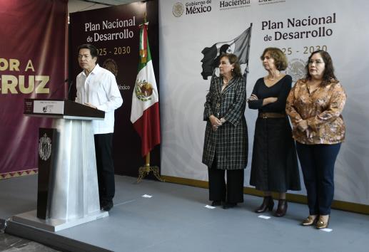Promueven SEP y gobierno de Veracruz participación ciudadana para Plan Nacional de Desarrollo