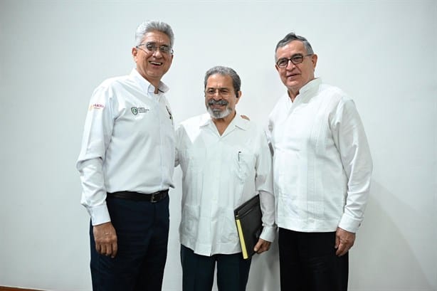 Presentan a Abraham Caballero como director  de Asipona Veracruz | VIDEO