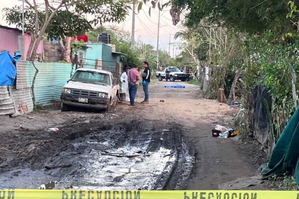 Joven es asesinado a machetazos en Medellín de Bravo