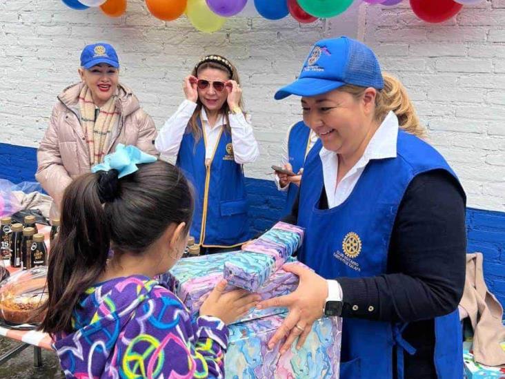 Club Rotario Carita Feliz Xalapa lleva alegría a pequeños