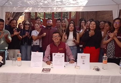 Gabriel Bello se registra como aspirante a la alcaldía de Río Blanco