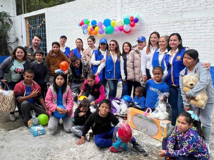 Club Rotario Carita Feliz Xalapa lleva alegría a pequeños