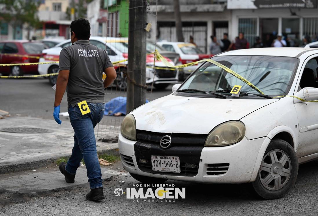 Fallece mujer de la tercera edad tras ser atropellada por un automóvil en el puerto de Veracruz