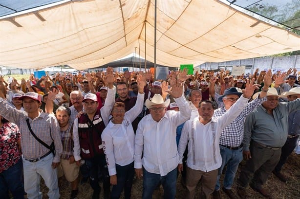 Rodolfo Berdón asume coordinación de comités de Morena en Catemaco