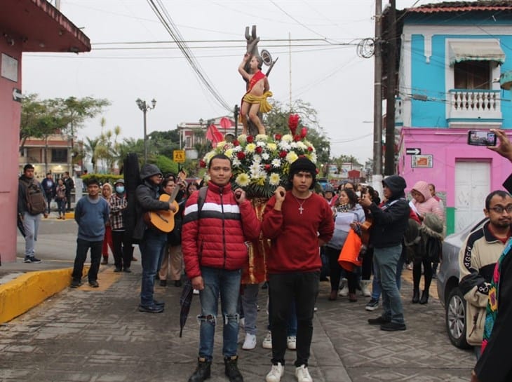 Misantla inicia sus festejos con procesión en honor a San Sebastián