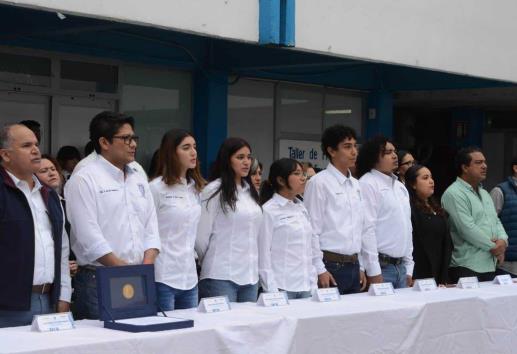 Estudiantes de CETMAR de Veracruz premiados podrían colaborar con alumnos internacionales