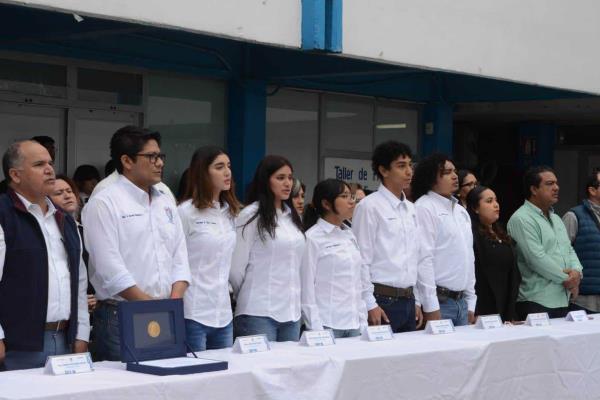 Estudiantes de CETMAR de Veracruz premiados podrían colaborar con alumnos internacionales