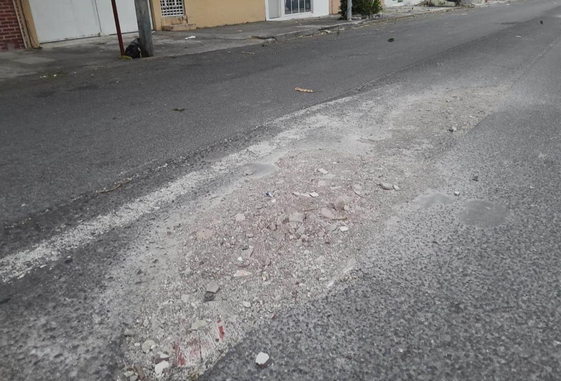 Alertan por la formación de baches en el fraccionamiento Reforma, en Veracruz