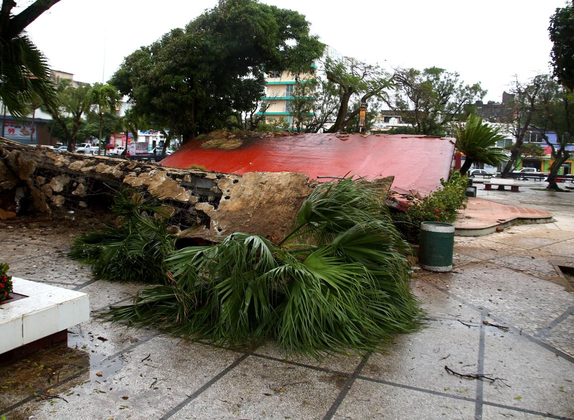 Kiosko del parque Independencia, histórico punto de encuentro en Coatzacoalcos ¿Cuál será su destino?