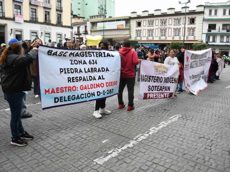 Con bloqueo en Xalapa, rechazan a directora de Educación Indígena