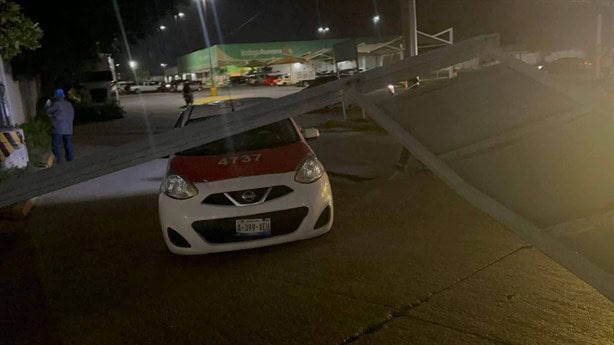 Frente Frío 24: intensas rachas de viento casi destruyen kiosco del parque en Coatzacoalcos | FOTOS