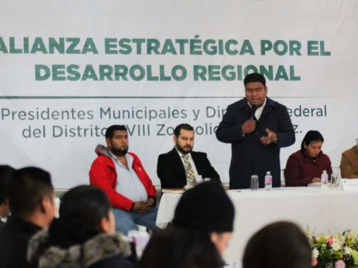 En foro regional en Zongolica, alcaldes plantean retos en salud y vialidad