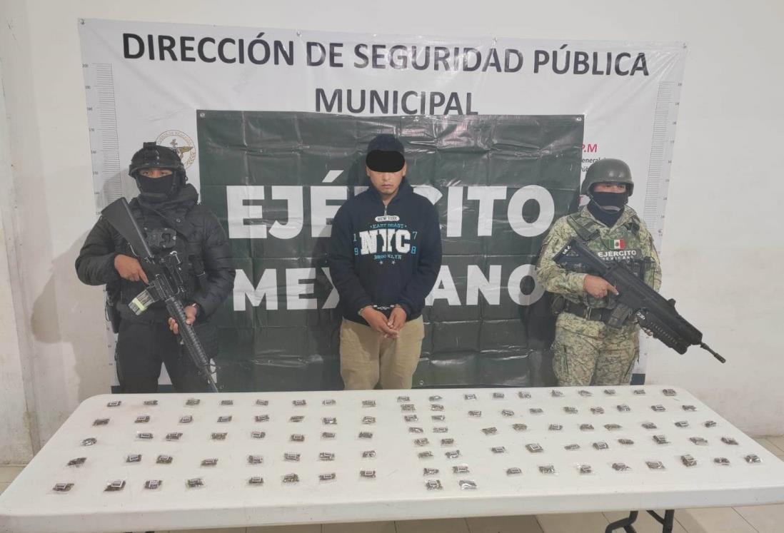 Detienen a hombre en Papantla con 111 bolsas con estupefacientes