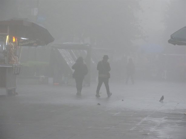 Por bajas temperaturas, refugian a 50 personas en albergues de Xalapa