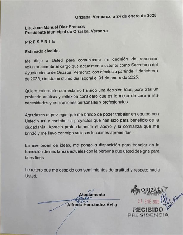 Elecciones 2025: Renuncia secretario del Ayuntamiento de Orizaba; buscará candidatura