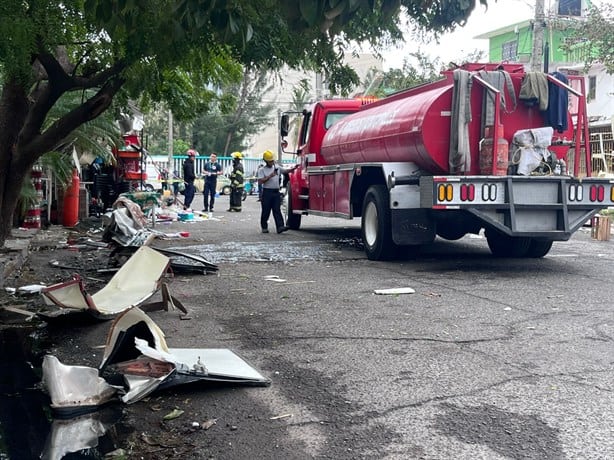 Explosión en Veracruz afecta a 12 departamentos, negocios y 4 casas (+ VIDEO)