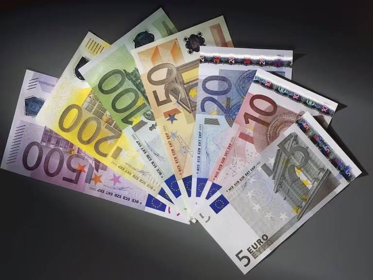 Precio del euro frente al Peso Mexicano en los bancos este 25 de enero