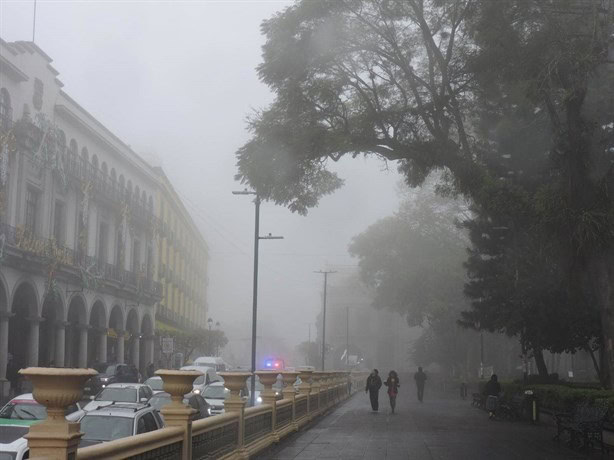 Por bajas temperaturas, refugian a 50 personas en albergues de Xalapa