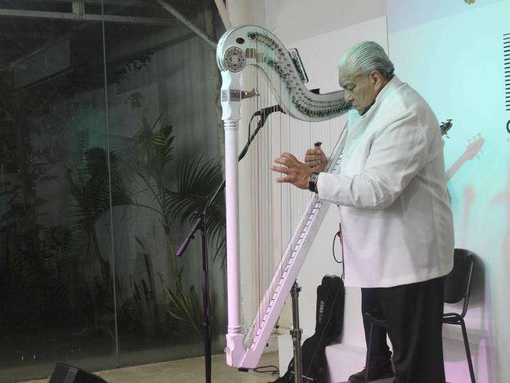 Delfino Guerrero encanta con su recital de arpa en el CEVART