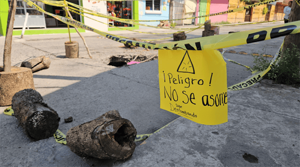 Reportan socavón en colonia de Poza Rica: ¿y autoridades?