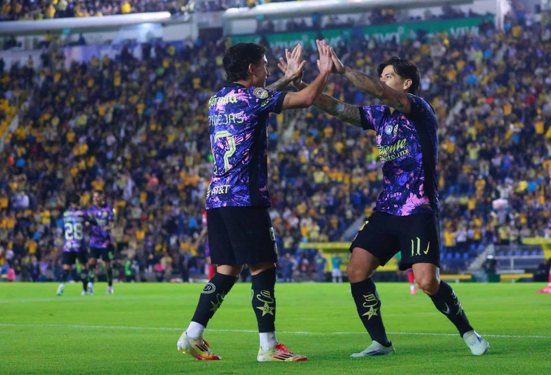 Golea América y sigue en la cima del torneo