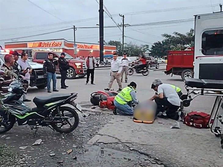 Choque entre motociclistas en Martínez de la Torre deja una mujer lesionada