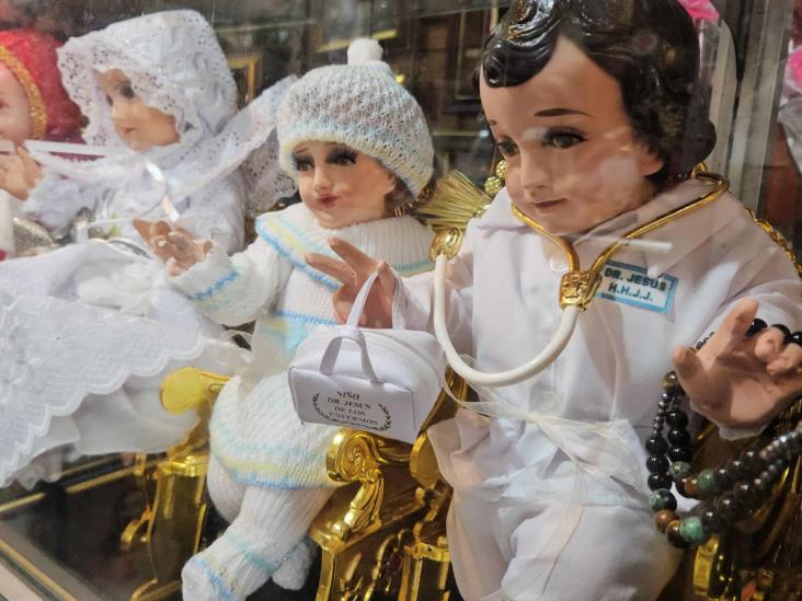 Levantar al niño Dios, tradición que se niega a morir en Poza Rica