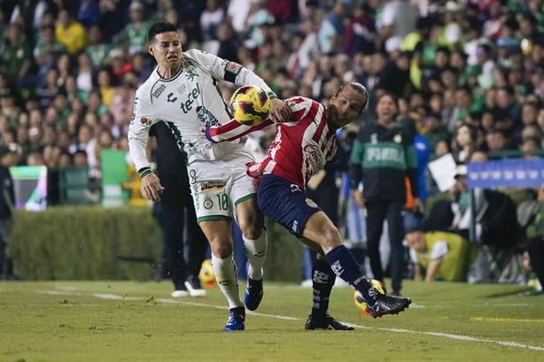 Se impone León en casa a Chivas Rayadas