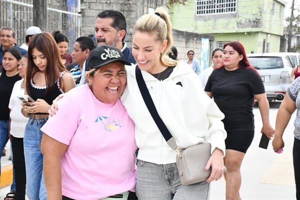 Paty Lobeira inaugura obra de rehabilitación con concreto hidráulico en Los Predios