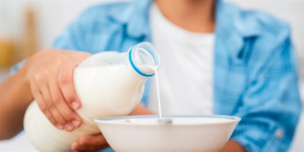 Estas marcas de leche fueron señaladas por Profeco por incumplir con ingredientes