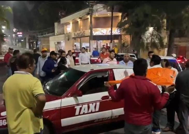 En Córdoba, taxistas protestan ante la Fiscalía; exigen liberación de compañero