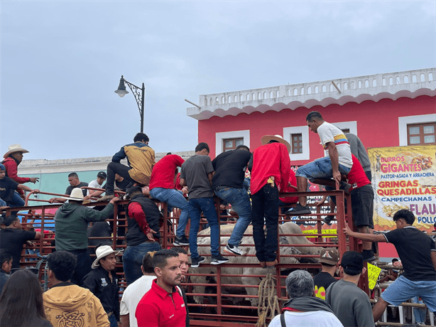 Fiestas de la Candelaria 2025: Saldo blanco en la suelta de toros en Tlacotalpan