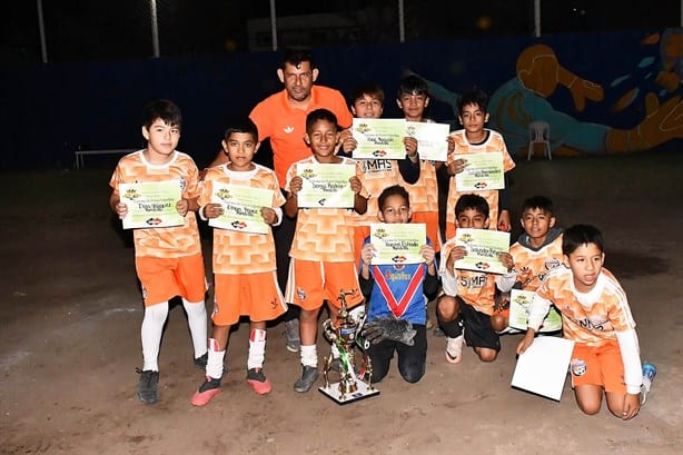 Se corona La Pandilla en la Copa Bicentenario