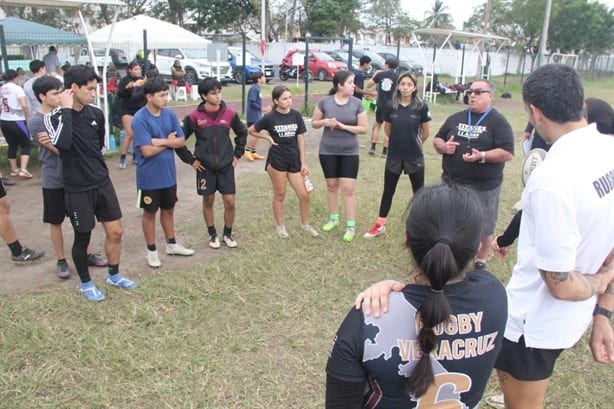 Realiza Titanes Rugby Club clínicas para sus jugadores