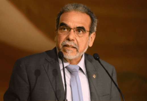 UV: doble discurso del rector