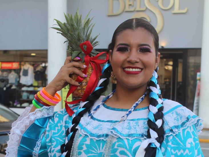 Ballet Folklórico Alma Jarocha efectúan calenda en honor a San Sebastián