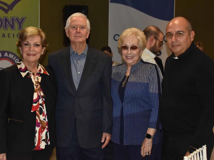 Familia Chedraui festeja 30 aniversario de la Fundación Tony