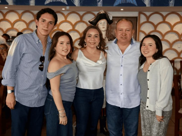 Ricardo Cuevas Segura cumplió un año más de feliz existencia