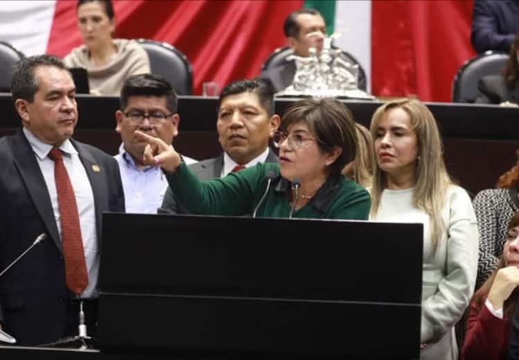 Gobiernos prianistas y desarrolladoras de vivienda saquearon al Infonavit: Rosa María Hernández Espejo