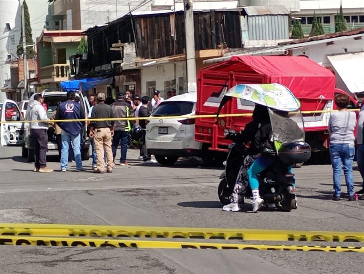 Choque entre camionetas en Ciudad Mendoza deja a un joven lesionado